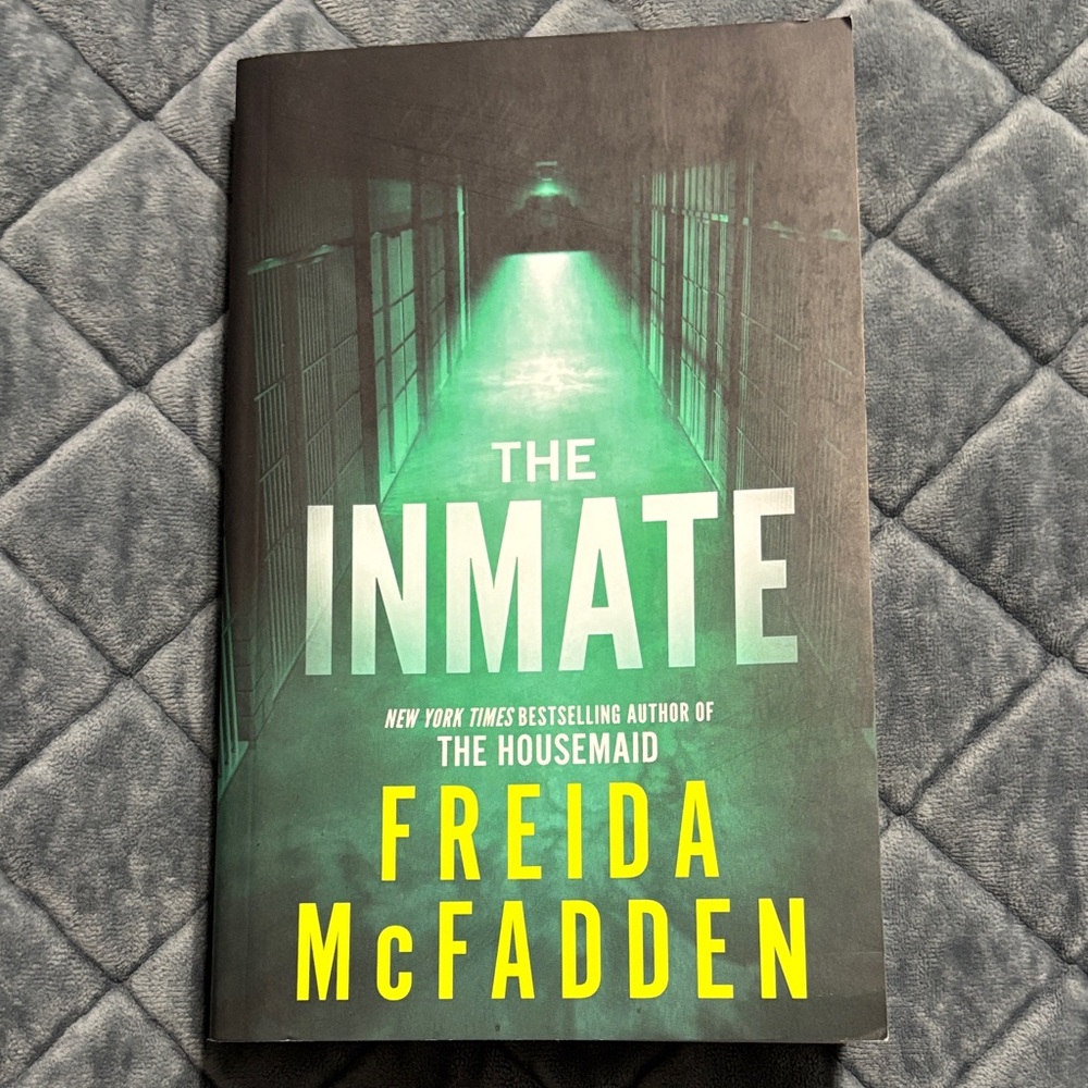 2 books for $6‼️
The Inmate by Freida McFadden Book